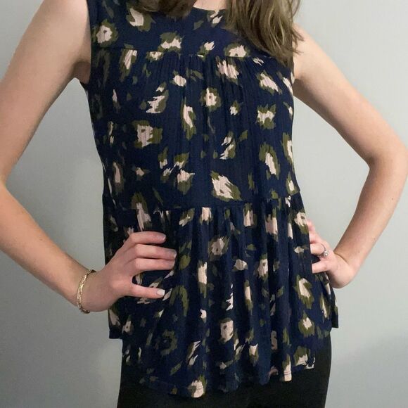 Juicy Couture Layered Babydoll Floral Top | Color Navy Blue | Size S | EUC - Picture 3 of 9